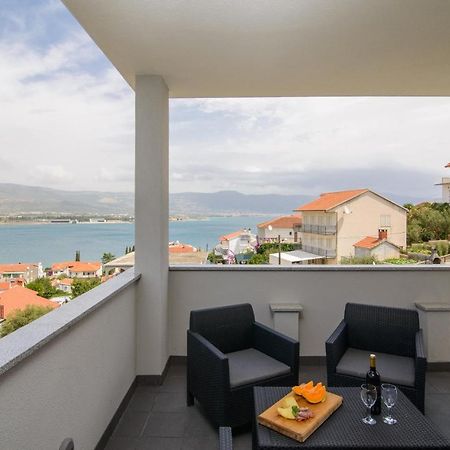 Apartments Pelja Trogir Buitenkant foto