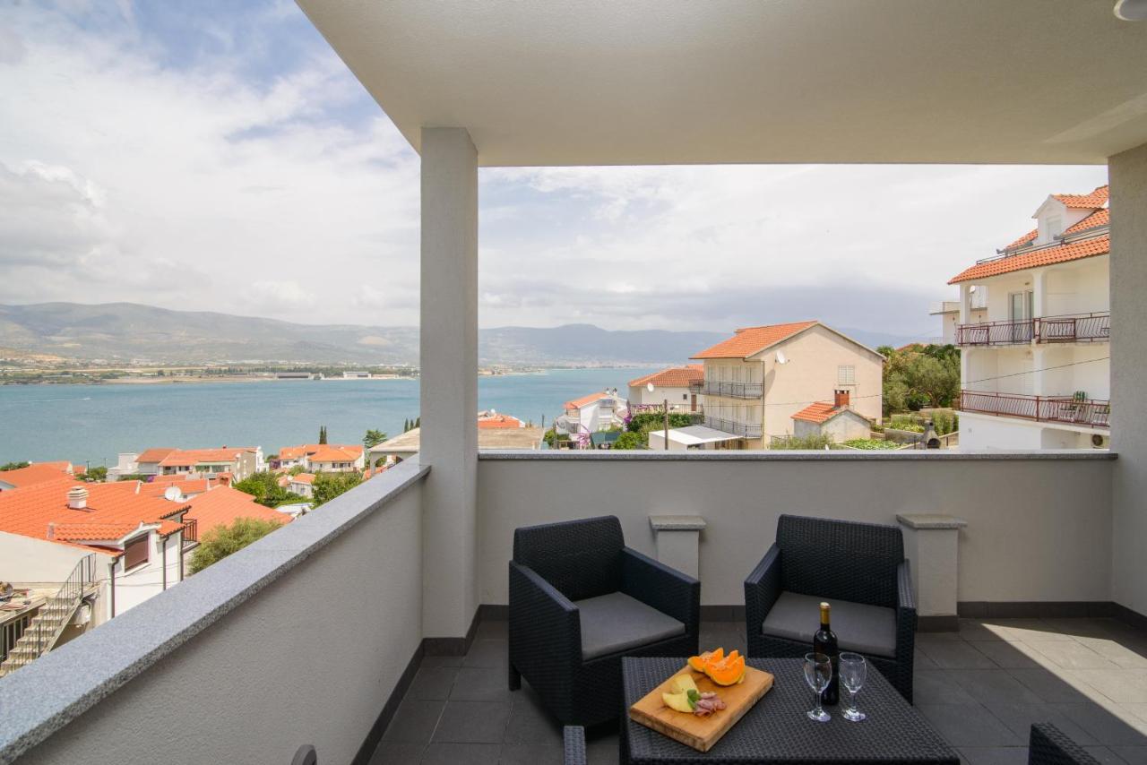 Apartments Pelja Trogir Buitenkant foto