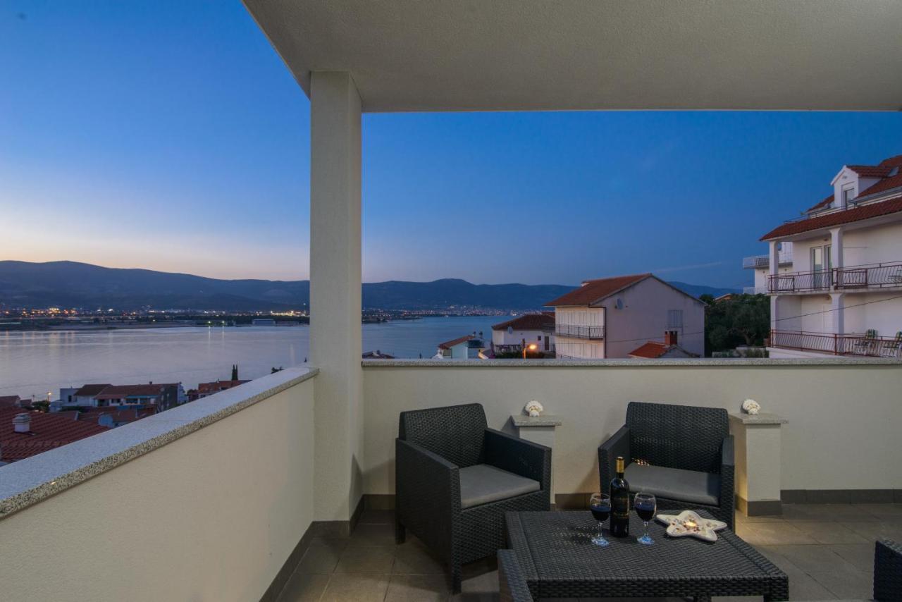 Apartments Pelja Trogir Buitenkant foto